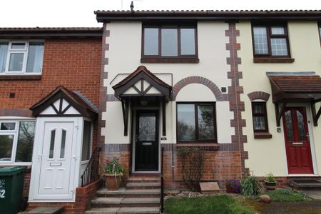 2 bedroom terraced house to rent - Photo 2