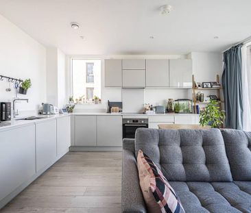 2 bedroom flat to rent - Photo 3