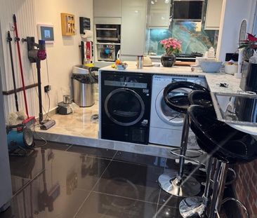 Room in a Shared House, Mayfield Road, CR7 - Photo 4