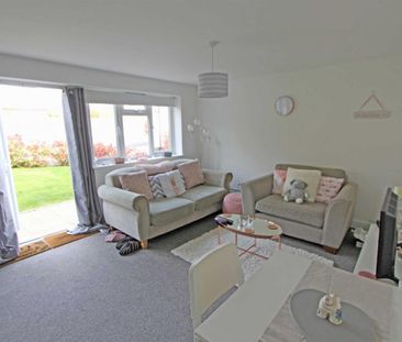 Rayleigh Road, Eastwood - Photo 4