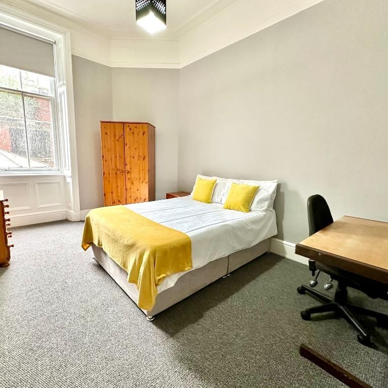 (ROOM 2) Sauchiehall Street, City Centre, Glasgow, G2 3JD - Photo 1