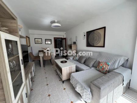 Piso en alquiler en Avenida - Photo 2