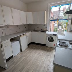 Radnor Park Crescent, Folkestone, CT19 5AS, Kent - Photo 3