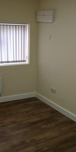 Queens Road (1 bed) - Photo 4