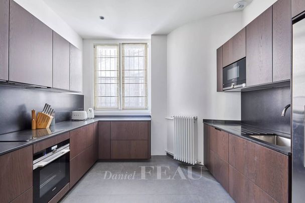 Location appartement, Paris 8ème (75008), 5 pièces, 160 m², ref 85477169 - Photo 1