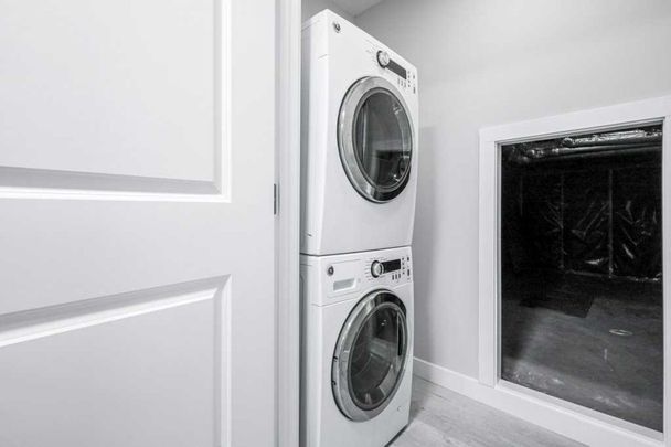 Spacious 2-Bedroom Basement Suite for Rent in Carrington NW, Calgary - Photo 1