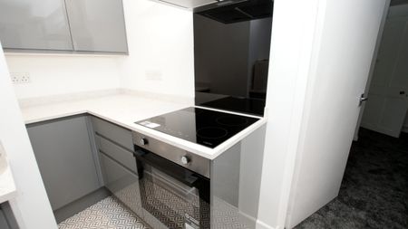 36 Carlton Street, CHELTENHAM GL526AQ - Photo 3