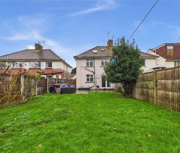 4 bedroom semi-detached house to rent - Photo 5