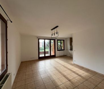 Location Appartement 3 pièces 69m² LA RAVOIRE 73490 - Photo 2