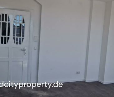 Top Zustand - Frisch renovierte 3-Zimmer-Altbauwohnung in Fürth - Photo 6
