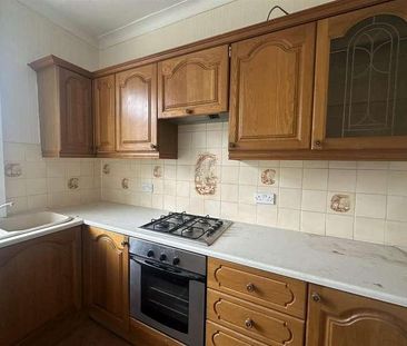 Nashville Terrace, Keighley, BD22 - Photo 2