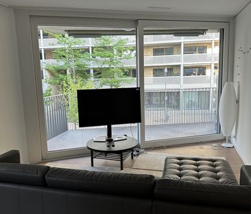Moderne 2.5-Zimmer-Wohnung an der Turbinenstrasse in Zürich - Photo 1
