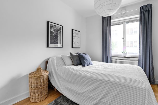 Ringvägen, Stockholm - Photo 1