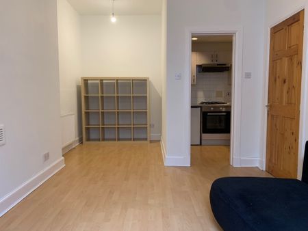 Wardlaw Place, Edinburgh, EH11 1UG - Photo 2