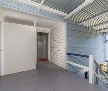 Wrap Up Your Wish: 1/20 Buranda Street is the Gift That Keeps Giving - Photo 2