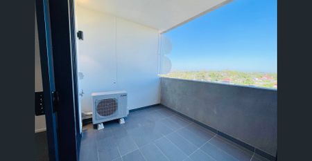 The Spacious Sun-filled 1 Bedroom + Study Apartment In the Heart of Liverpool - Photo 4