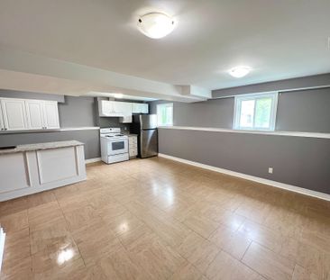 For Lease - 16 Herrell Avenue Unit# Lower, Barrie, Ontario - Photo 3