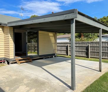 COMFORTABLE 3 BEDROOM HOME - Photo 5