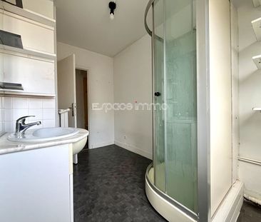 Location Appartement 2 pièces 51m² NOTRE DAME DE BONDEVILLE 76960 - Photo 3