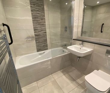 Apt 35 The Gallery, Apt 35 The Gallery 71 Dublin Road, Belfast, BT2... - Photo 4