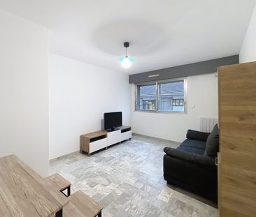 Location Appartement 2 pièces 38m² LE CANNET 06110 - Photo 4