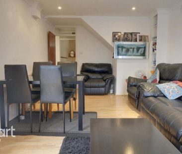 3 bedroom terraced house to rent - Photo 2
