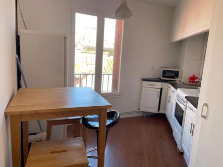 Location Appartement 2 pièces 45 m2 à Perpignan - Photo 2