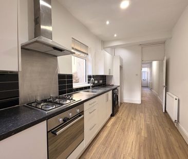 king street, Newport - Photo 2