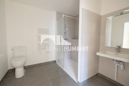 Location Appartement 2 pièces 59m² ST ETIENNE 42000 - Photo 5