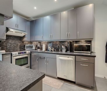 For Lease - 10 Mcgee Street, Toronto, Ontario - Photo 6