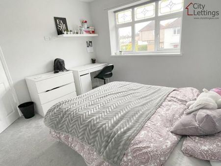 2 bedroom terraced house to rent - Photo 4