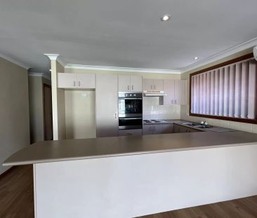 Low Maintenance - Photo 5