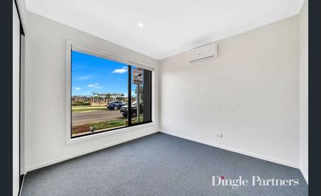 95 Tower Street, Thornhill Park VIC 3335 - House For Rent | Domain - Photo 5