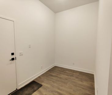 For Lease - 2485 Taunton Road Unit# 449, Oakville, Ontario - Photo 4