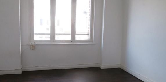 Appartement T1 à louer 1 pièce - 31,45 m2 CALAIS - 62 - Photo 2