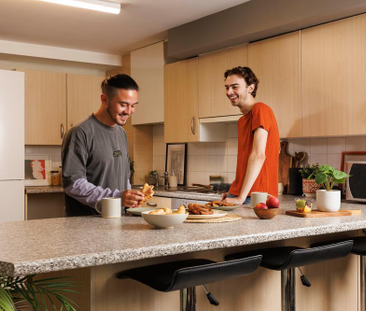 1 bedroom in a flat share to rent - Photo 3