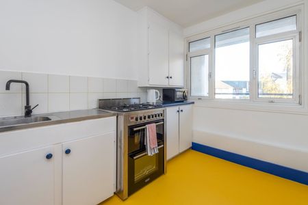 3 Bed Flat, Harold House, E2 - Photo 5