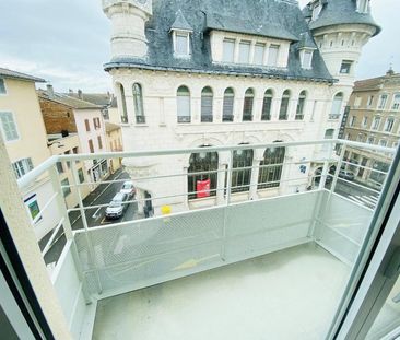 Location Appartement 2 pièces 41m² MACON 71000 - Photo 5