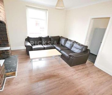 Earsdon Road, Shiremoor, Newcastle Upon Tyne, NE27 - Photo 2