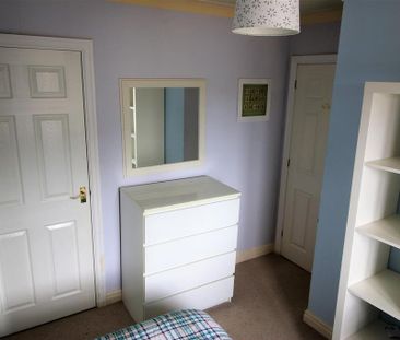 3 bedroom private hall to rent - Photo 5