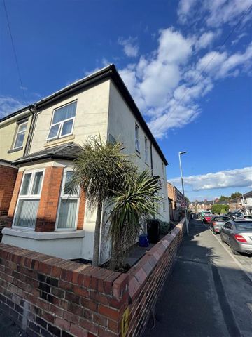 1 bedroom property to rent - Photo 5