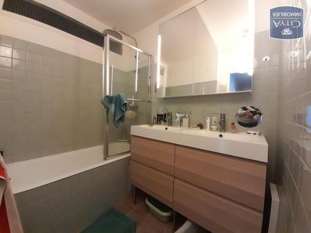 Location Appartement 4 pièces 93m² BOURGES 18000 - Photo 5