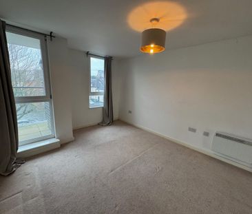 1 Bedroom Flat / Apartment - College Street, Southampton - Photo 4