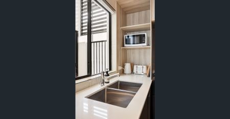 Fully Furnished Two Bedroom Unit - Photo 3