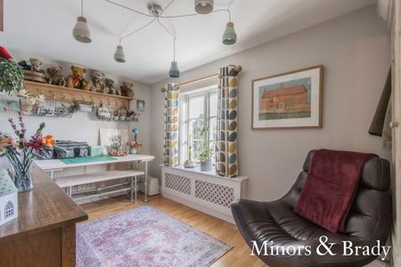 1 bedroom in a house share to rent - Photo 5