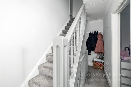 3 bedroom house to rent - Photo 3