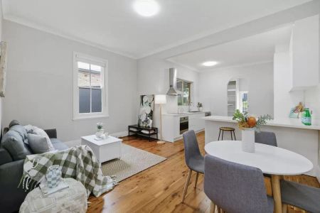 7 Queen VIctoria Street, Kogarah - Photo 2