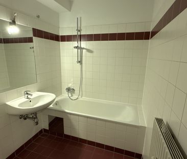 Helle 2-Zimmer Wohnung! Keine Anrufe - Anfragen nur per Mail! - Photo 3