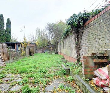 3 bedroom end of terrace house to rent - Photo 6