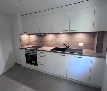 Sofort verfügbar! - frisch sanierte 3 Zimmer Wohnung mit Balkon - Photo 3